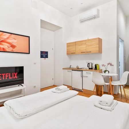 522 Mbits Wifi Air Con Free Parking Apartment เวียนนา ภายนอก รูปภาพ
